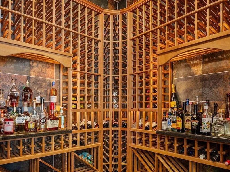 7fe4e87b43ff0be49da40ae0188f9d08-uncropped_scaled_within_1536_1152